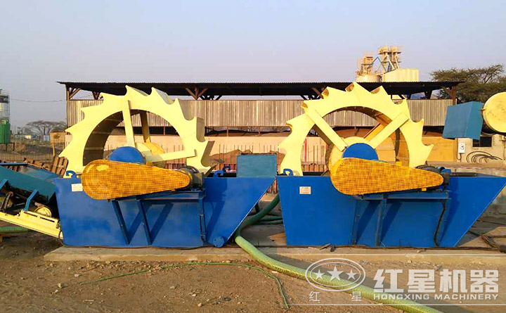 红星技工现场指导设备安装、调试